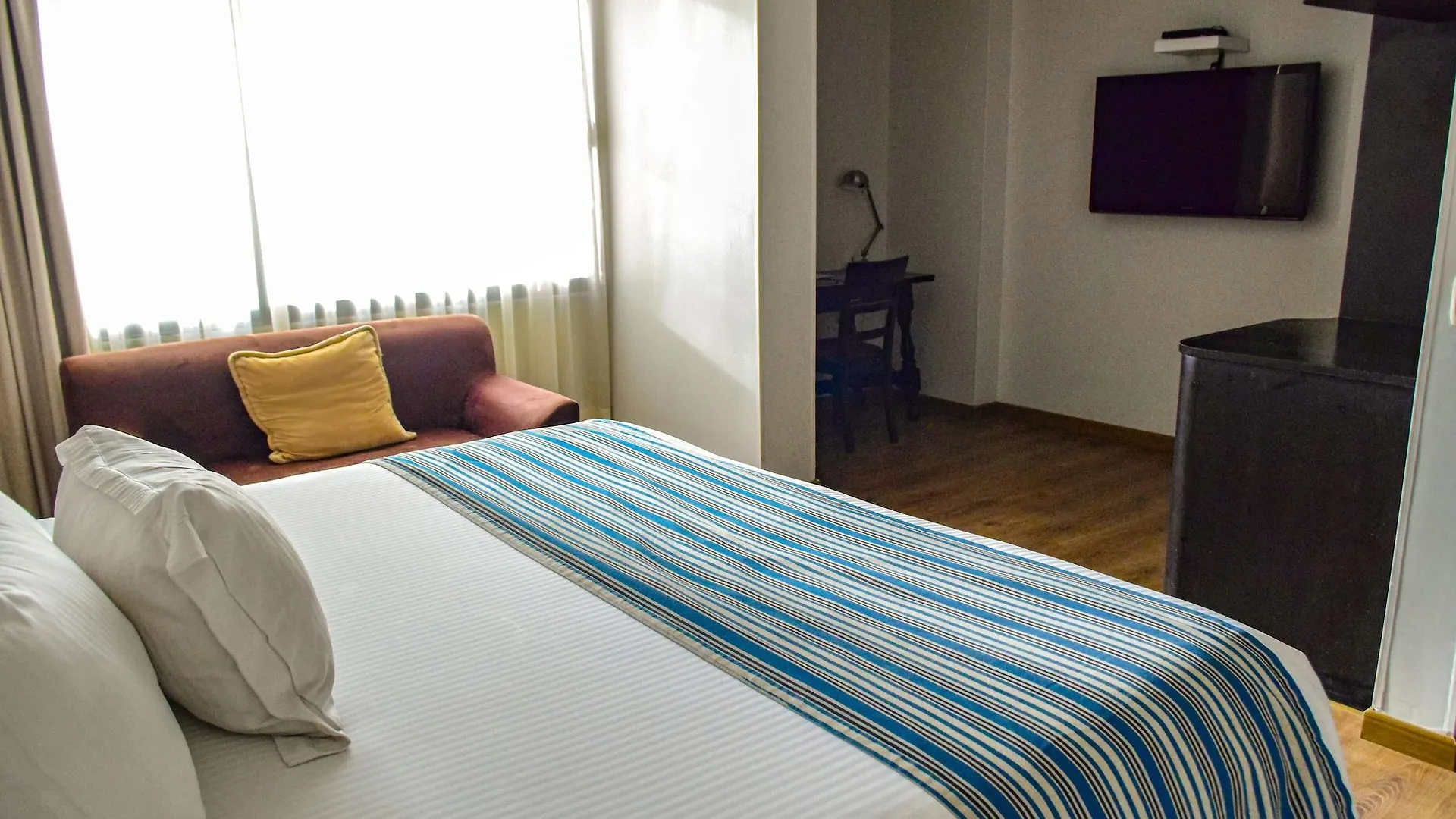 Hotel Saint Simon Bogotá 3*,